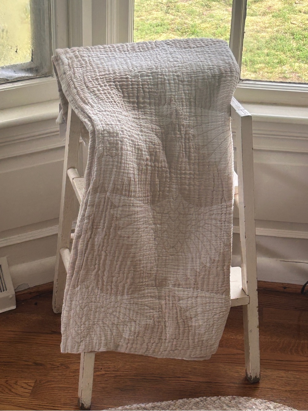Modern Birds in Flight Crane Tan Cream Woven Organic Cotton Throw Size 55 x 75 - Picture 3 of 16